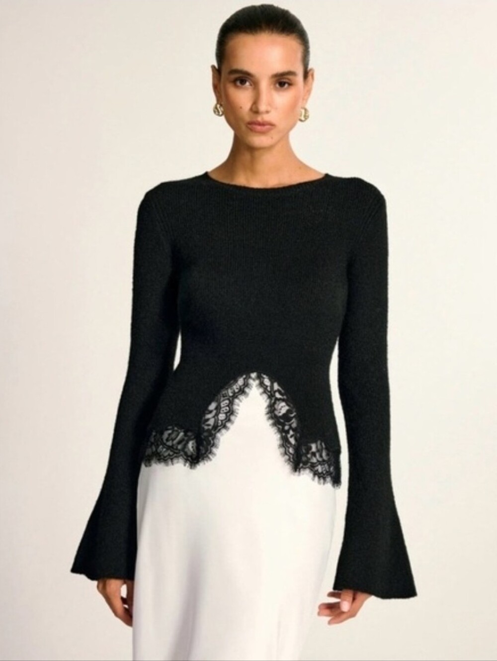COMMENSE Lace Hem Bell Sleeve Wool Blend Knit Top - size Small